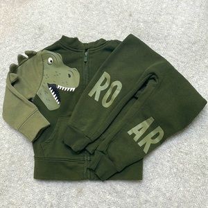 Toddler boys 2t Old Navy ROAR sweatsuit